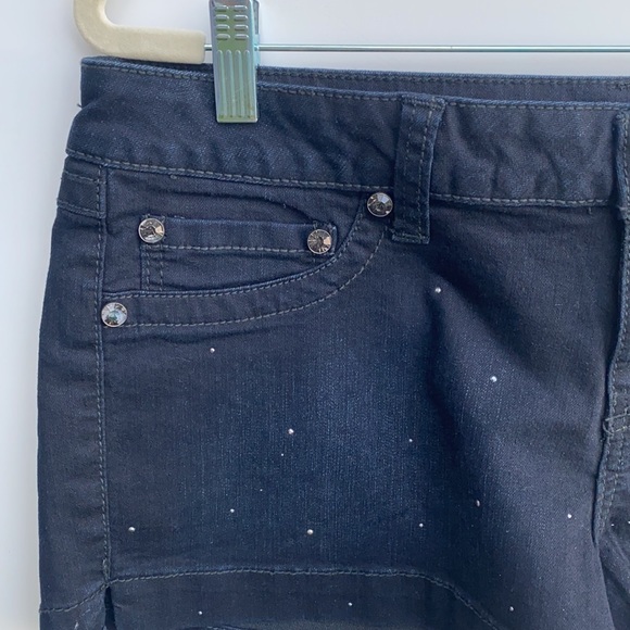 Standards & Practices denim shorts with sparkles - Picture 5 of 13